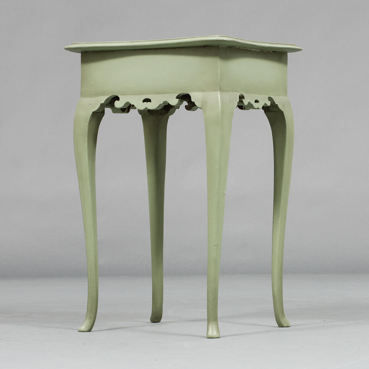 BORD, mestadels senbarock, 1700-tal.