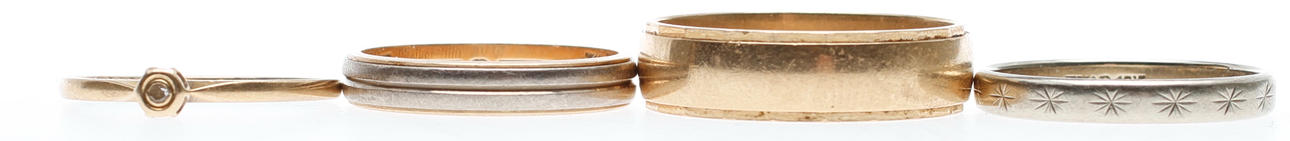 RINGAR, 4st, 18k guld, vikt ca 13,7 gram.