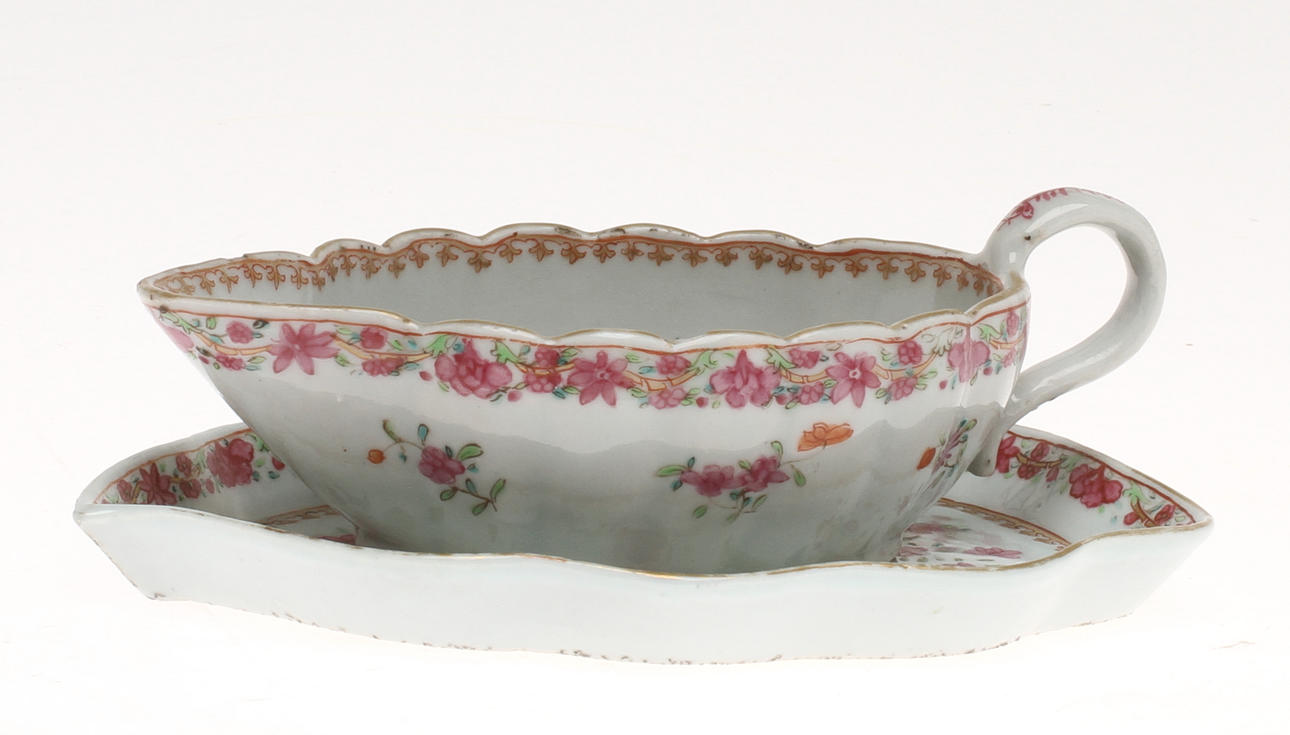 SÅSSNIPA med FAT, porslin, Kina.