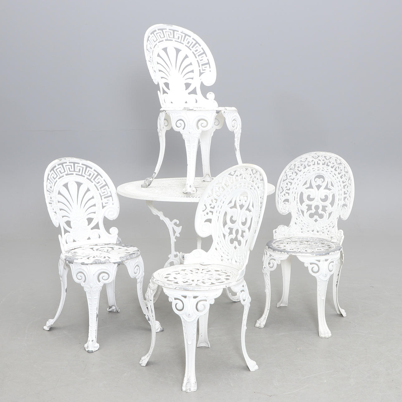 HAVEMØBLER, 5 stk, moderne produktion.