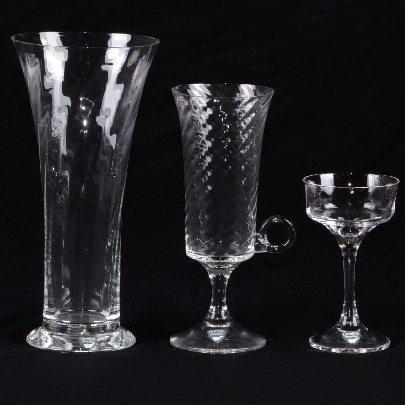 GLASSERVIS, 18 delar, "Helena", Gunnar Cyrén, Orrefors.