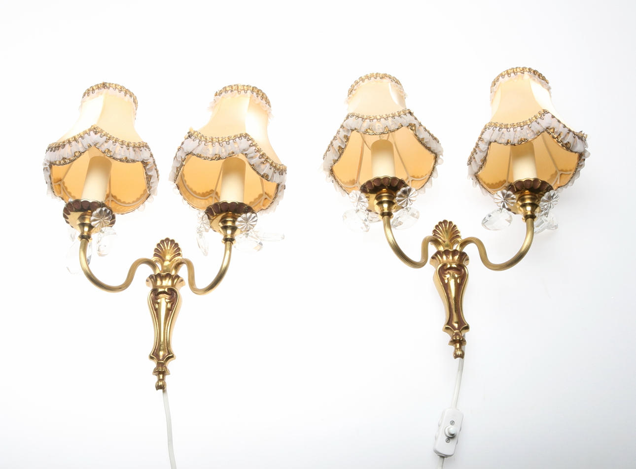 VÄGGLAMPETTER, 1 par, mässing, 1900-tal.