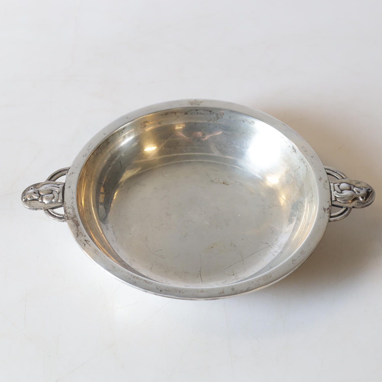 DOPTALLRIK, silver, 1930-tal. Totalvikt ca 149,4 gram.