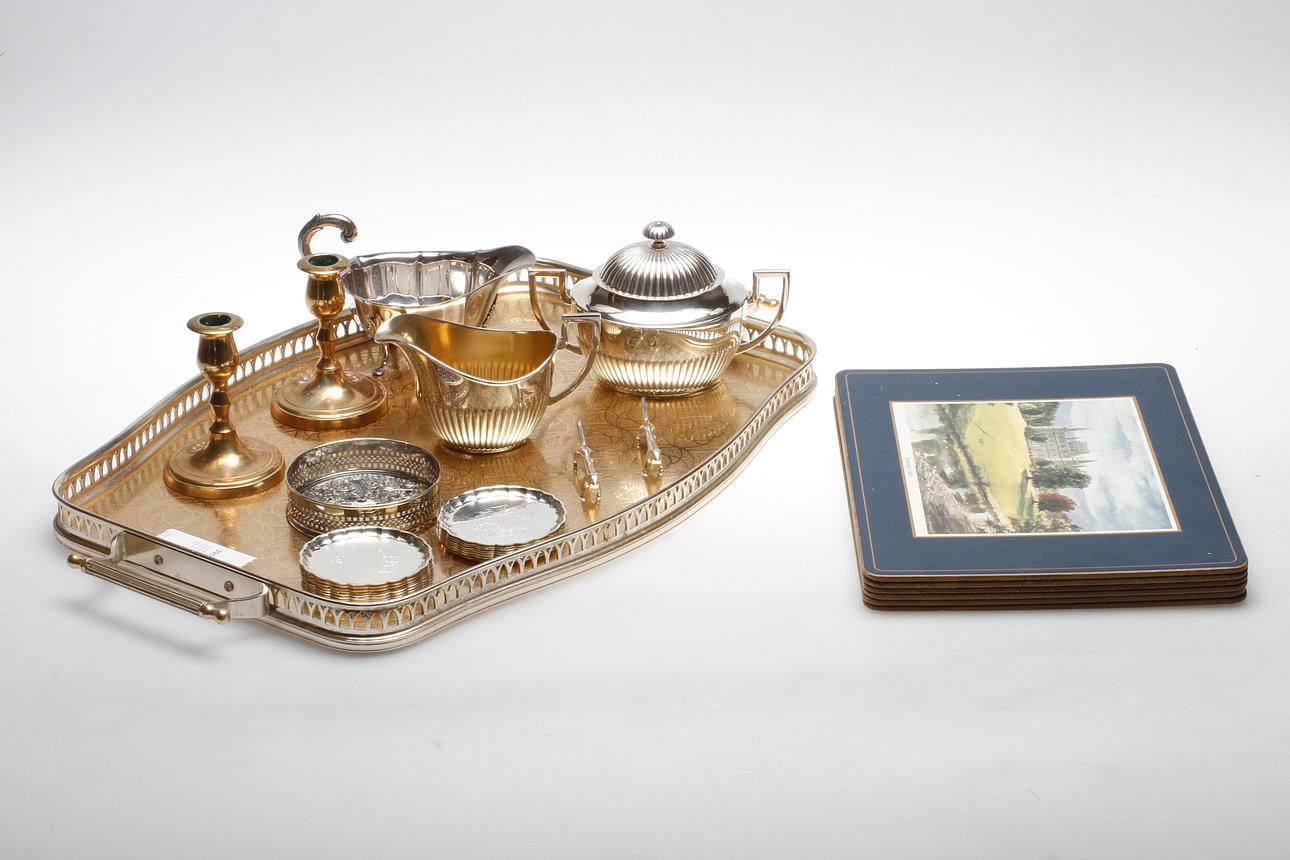 SERVISDELAR MED MERA, bland annat nysilver, 1900-tal.