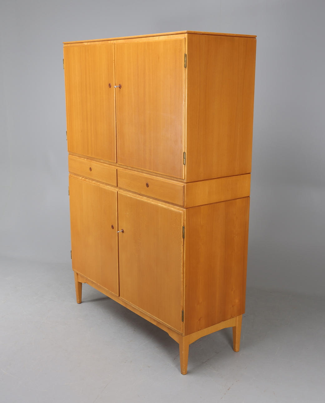 SKÅP, Nordiska Kompaniet, Stockholm,1900-talets mitt.