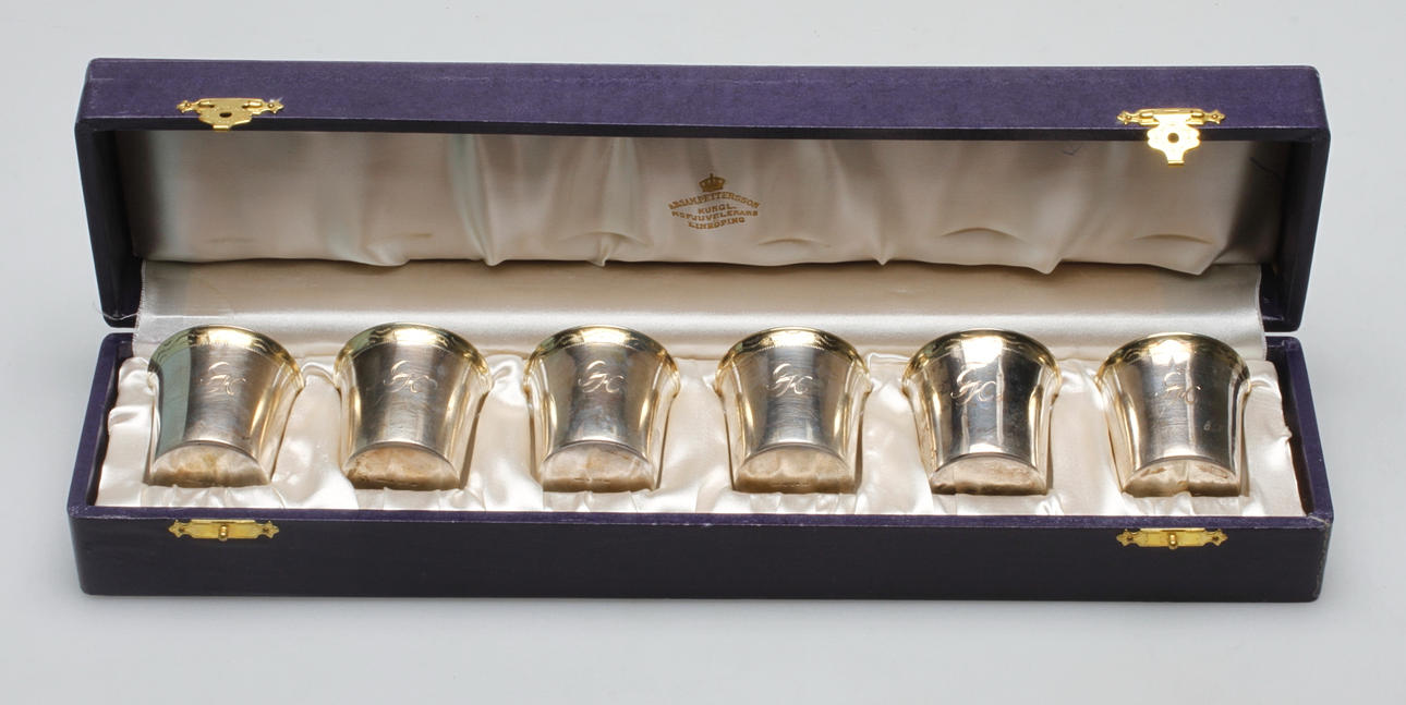 SUPMUGGAR, 6 st, silver, AB Sam. Pettersson, Linköping 1954, vikt ca. 152 gram.