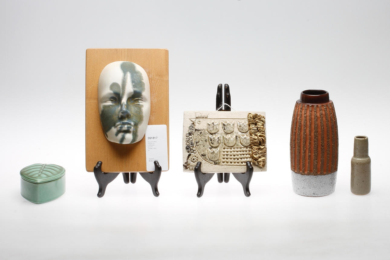 SKULPTURER, VASER och LOCKSKÅL, keramik, Sverige, 1900-tal.