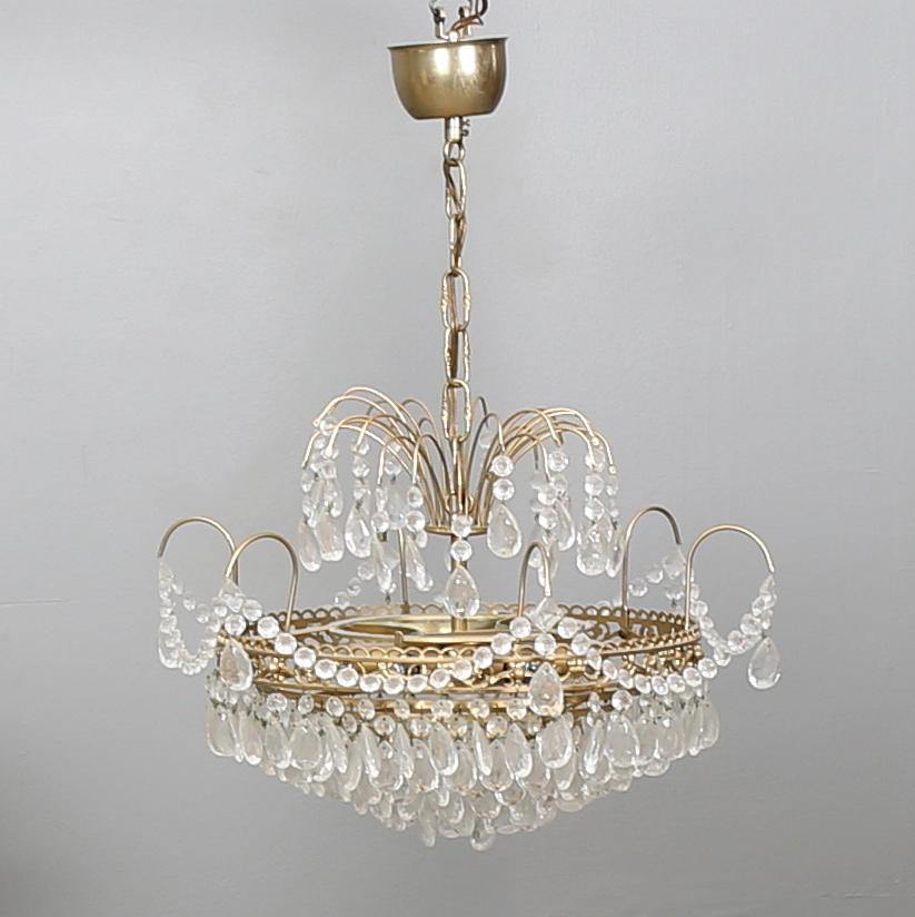 KRISTALLKRONA med sex ljuarmar, 1950/60-tal.