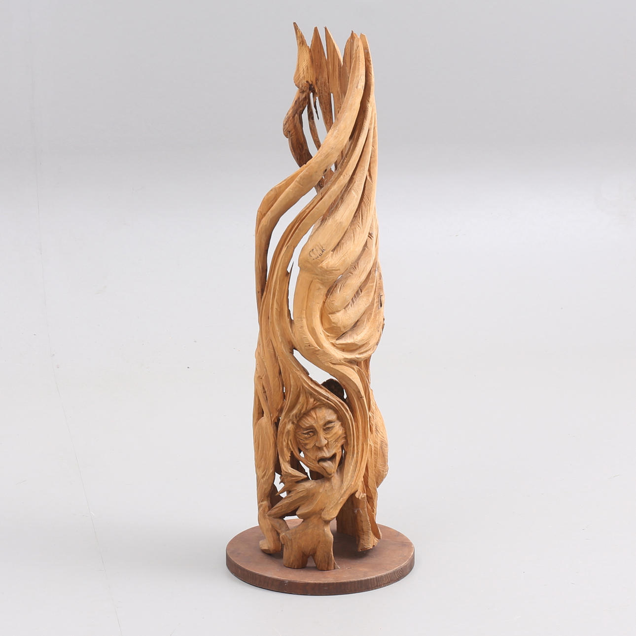 GÖSTA HOLMER. Wooden sculpture, signed, dated -94.