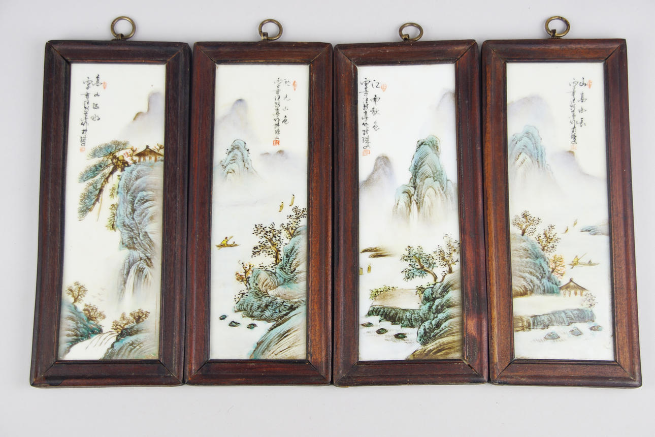 VÄGGTAVLOR, porslin i träram, Kina, 1900-tal.