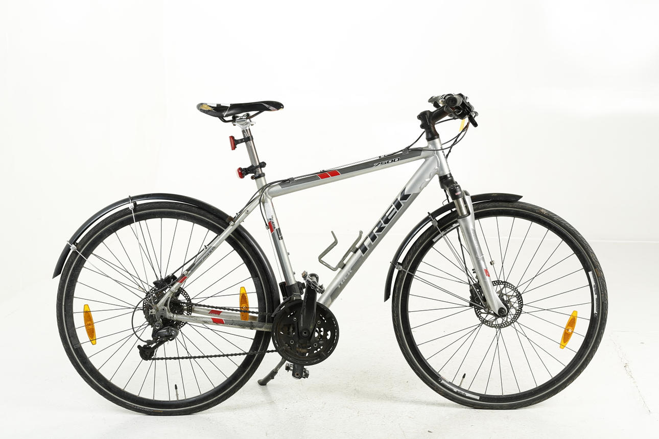 trek men's bicycles Verve 1 Disc Hybrid Bike (Men's)  Petersons Ski and Cycle The FX 2 Disc is a stylish and versatile hybrid bike with disc brakes that provide powerful braking even when the weather isnt playing along Bicycle Trek Ds 2021 Trek