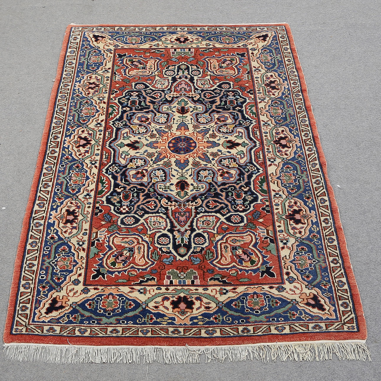 ÄKTA MATTA, ROSTFÄRGAD, BLÅ, BEIGE.