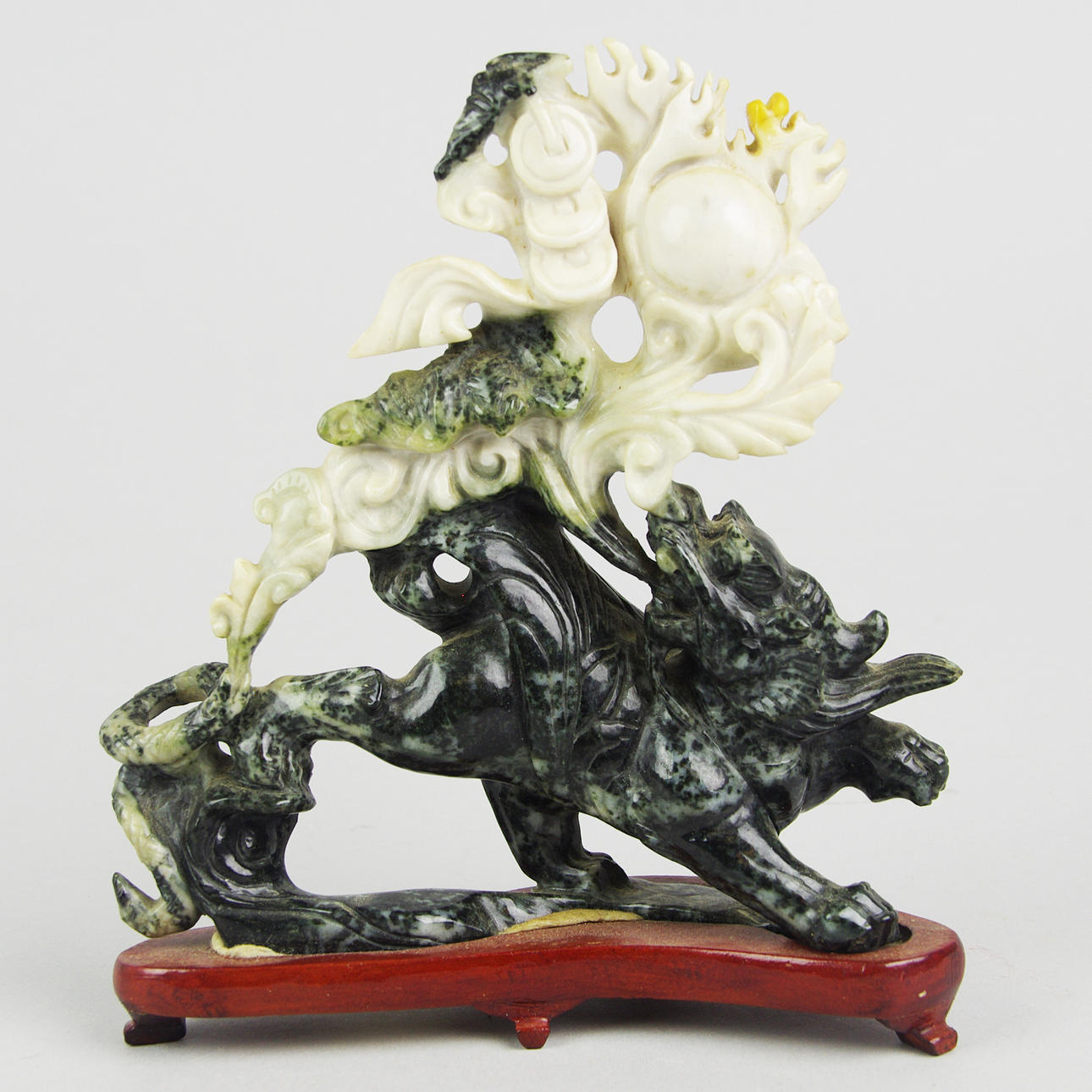 SKULPTUR, drake, marmor, Kina, 1900-tal.