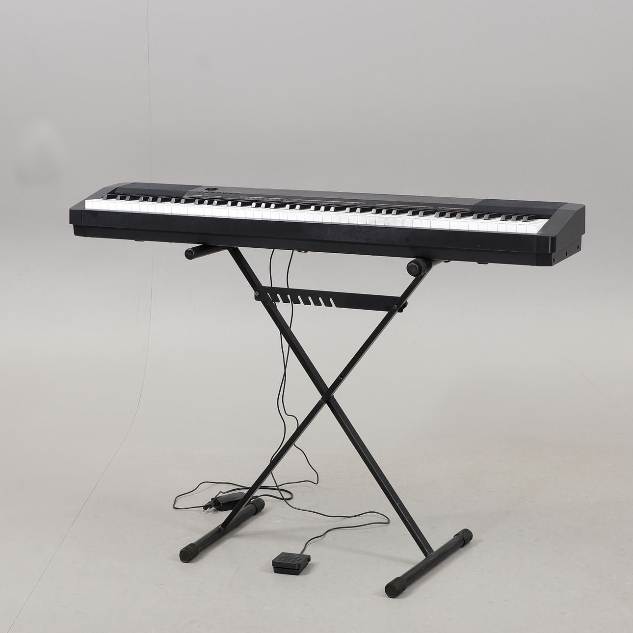 TECLADO con soporte, CDP-130, Casio.