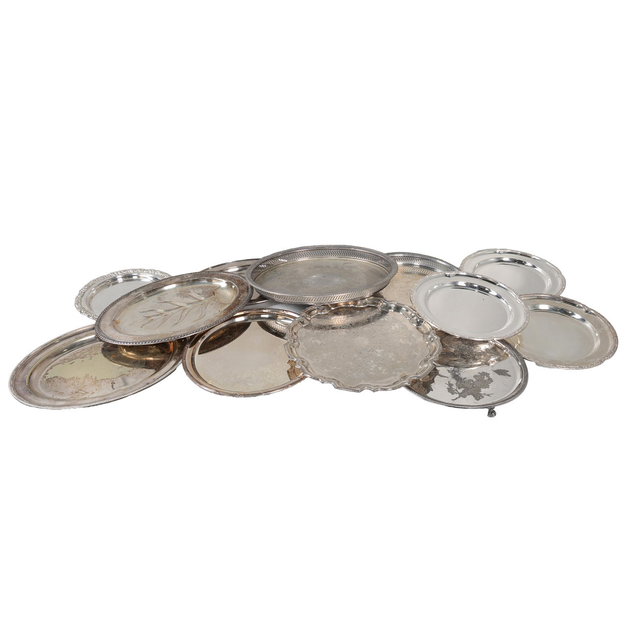 A COLLECTION OF VARIOUS SILVER PLATED TRAYS AND PLATES (QTY). Silver ...
