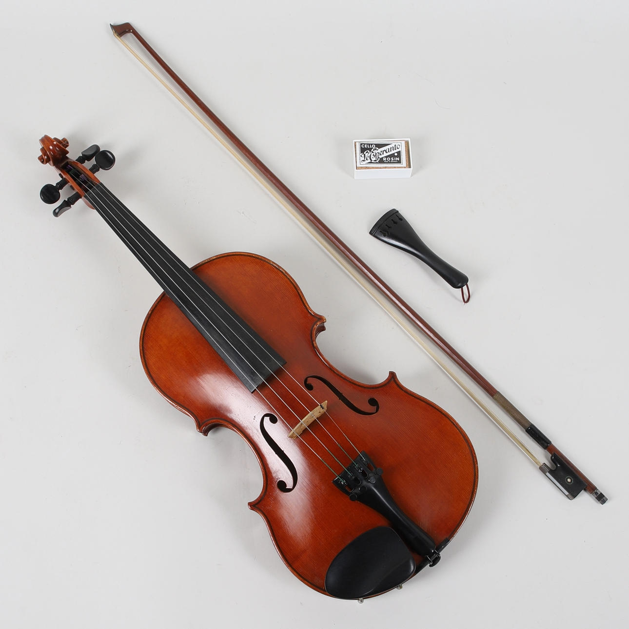 GEIGE, Oskar Gütter, Geigenbauer, Markneukirchen, 1970.