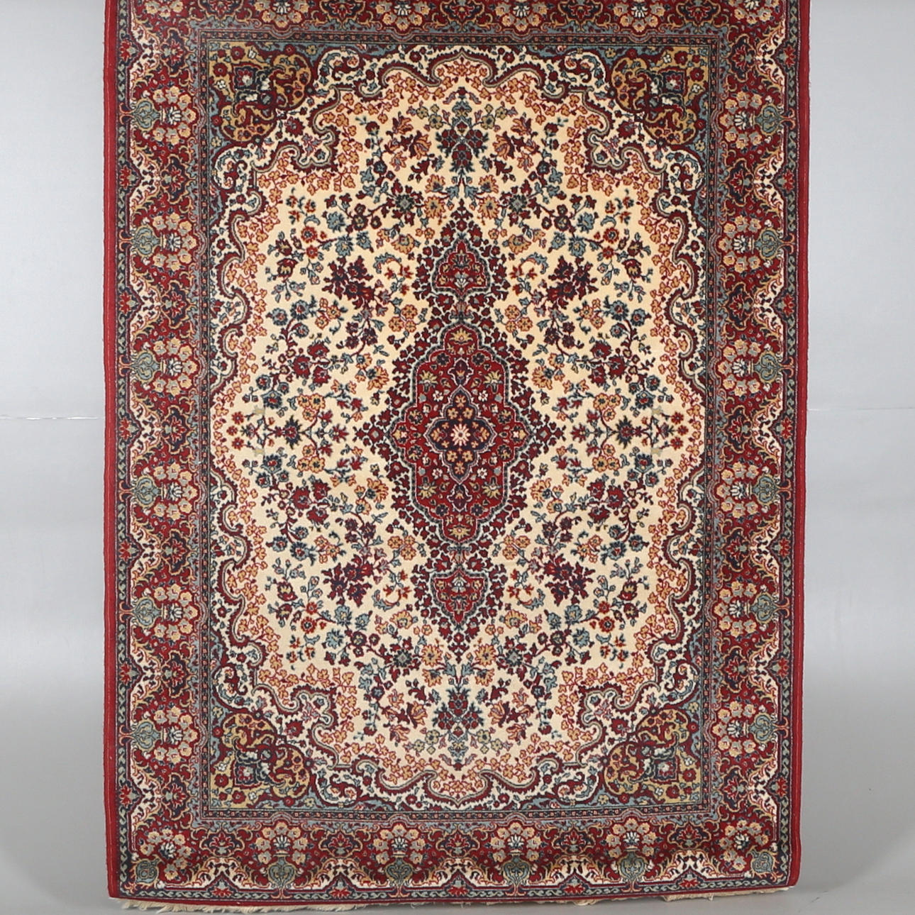 KIRMAN-SUPER, DOR Textil, maskinvävd, 140 x 195 cm.