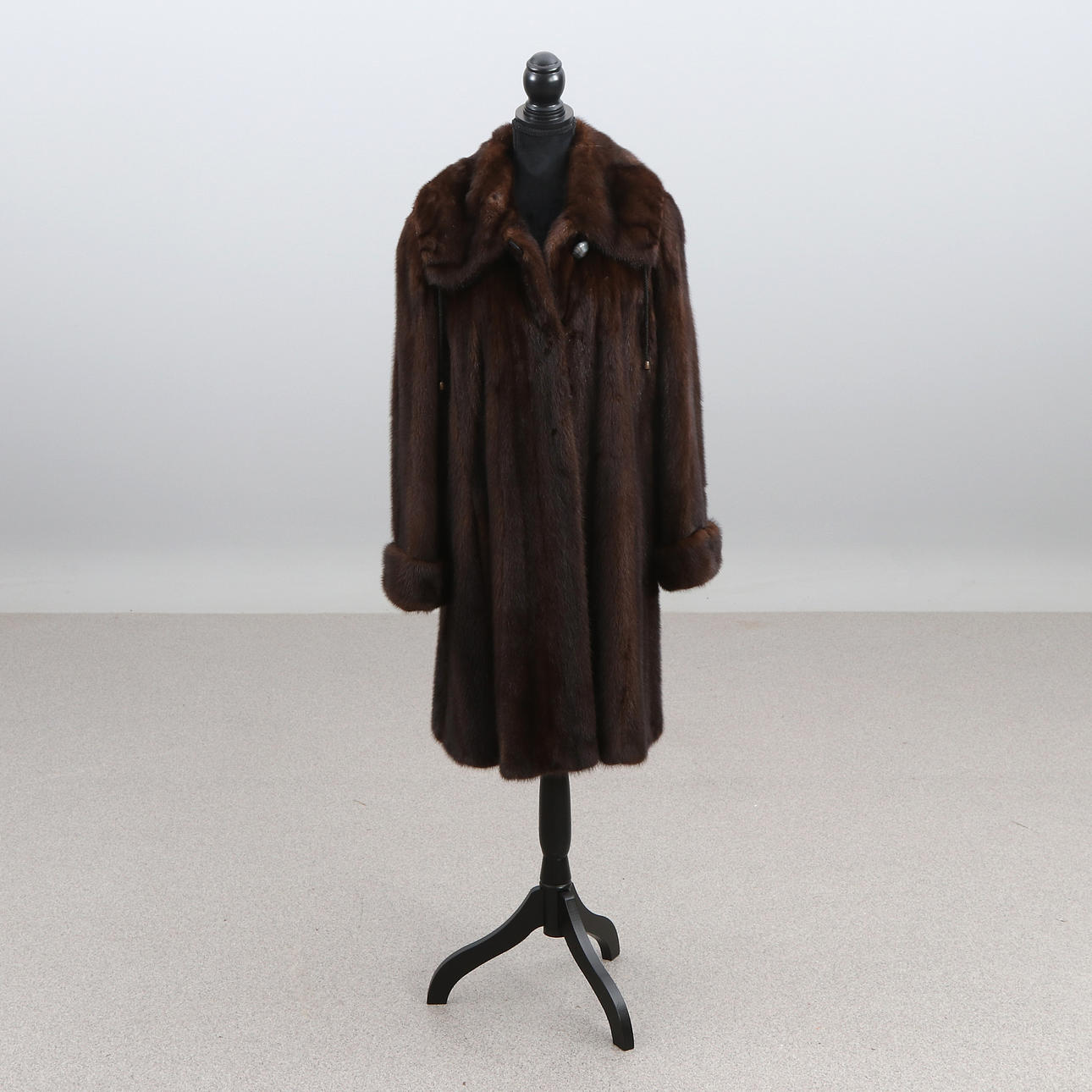 FUR COAT, MINK. Levinsky Design Copenhagen.