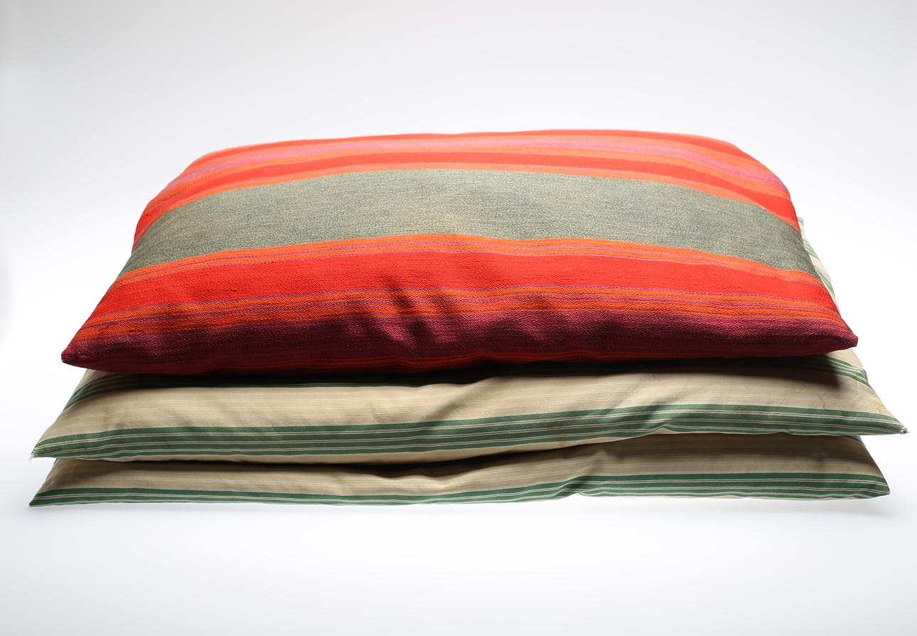 KUDDAR med KUDDVAR, 3 st, 1900-talets första del.