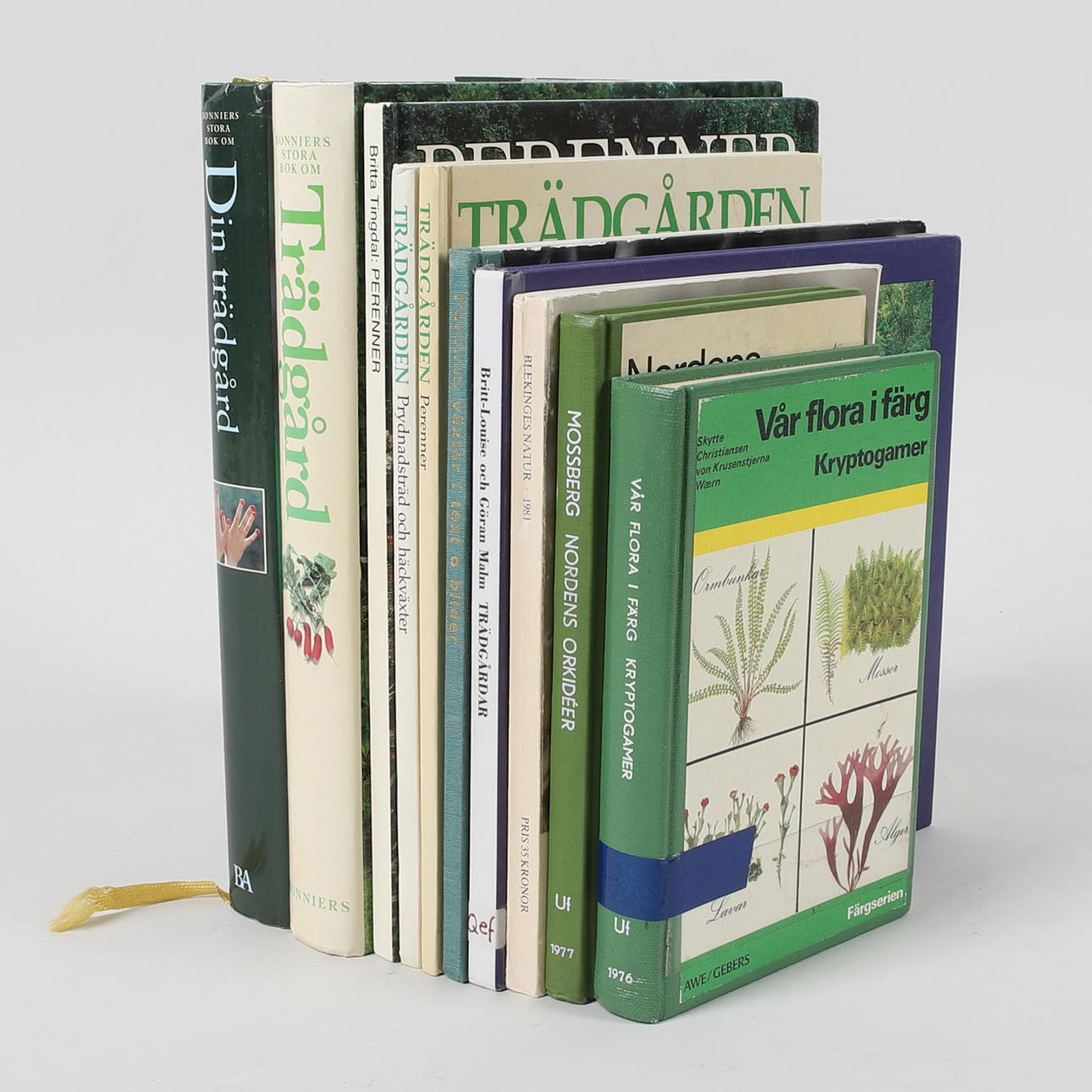 BÖCKER, 10 st. blommor och växter, 1900/2000-tal.