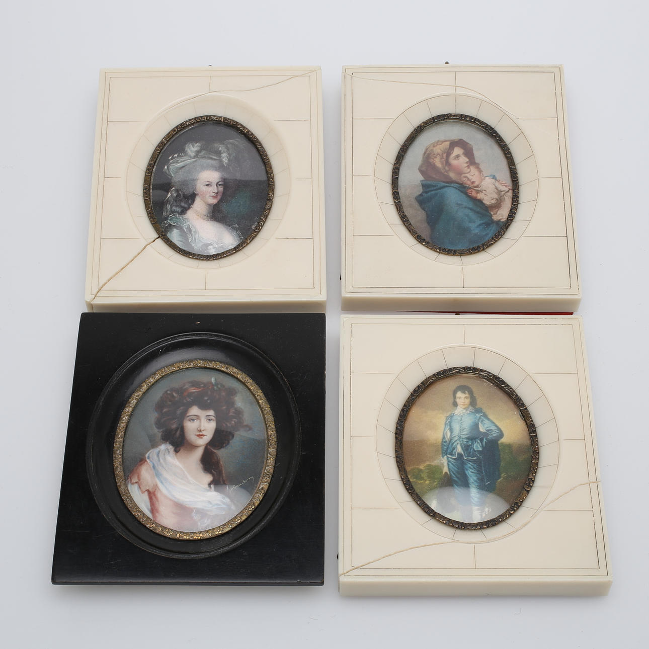 MINIATYRTAVLOR, 4 st, 1900-tal.