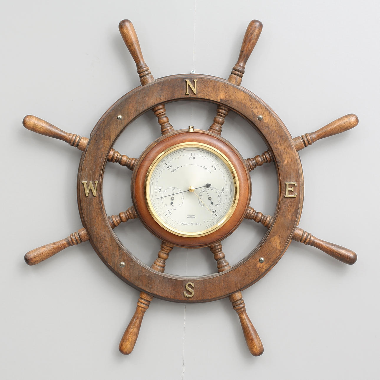 SKEPPSUR monterad i båtratt, Fischer-Precision, 1900-tal.