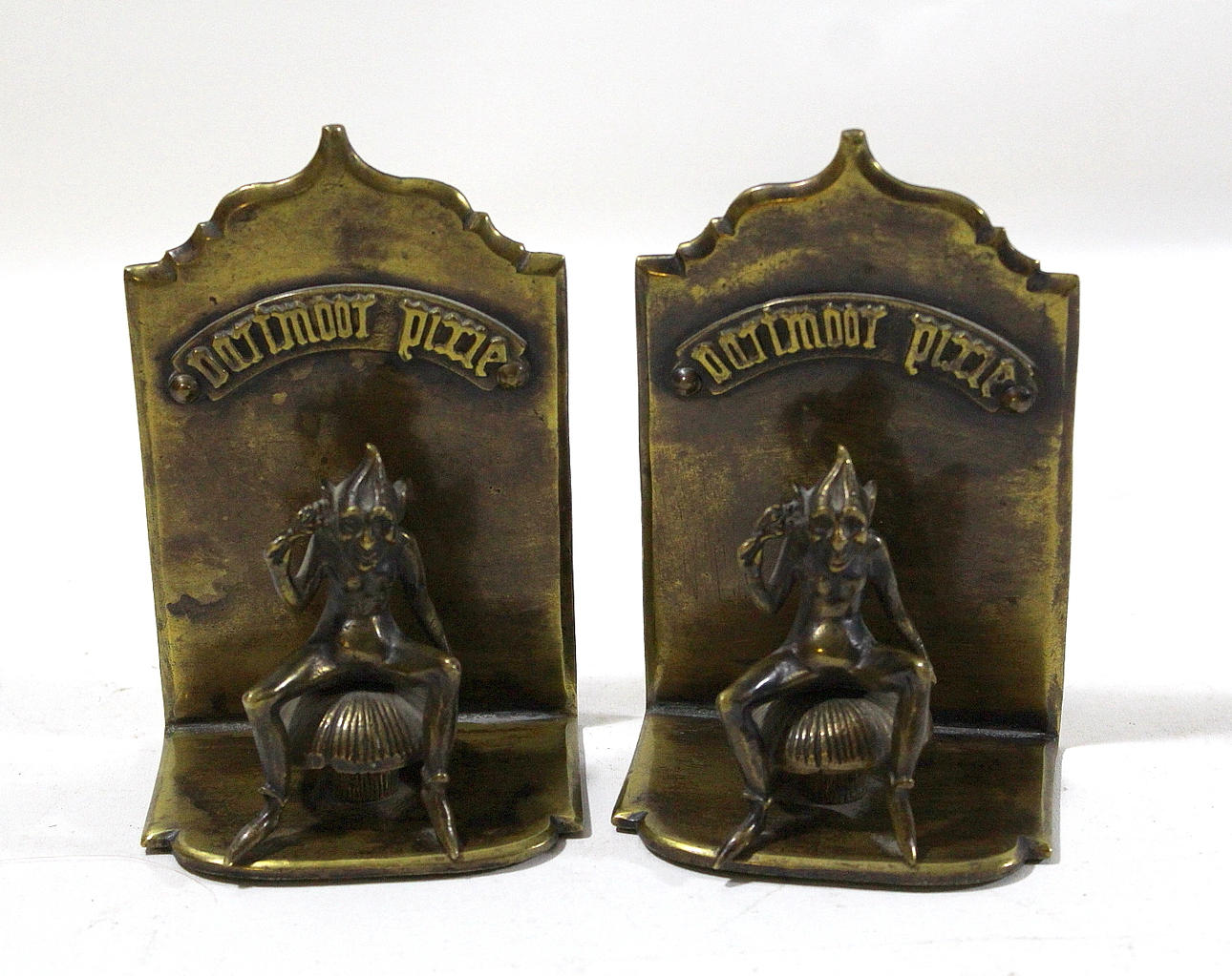 BOKSTÖD, brons, Dartmoor pixie(piskies).