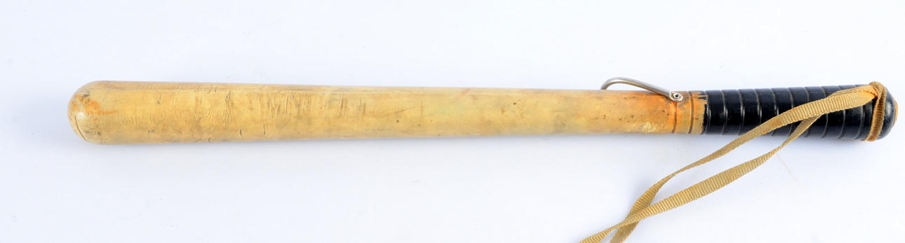 POLISBATONG, Sverige, 1960-tal.