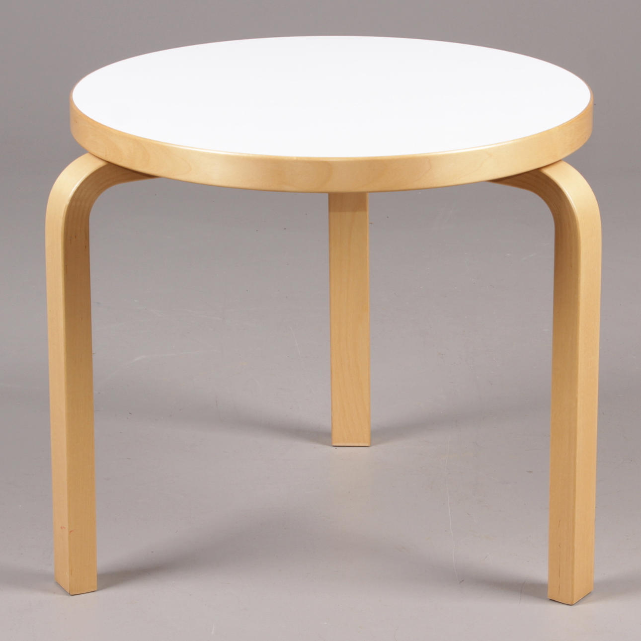 BORD, Artek, modell 90D, Alvar Aalto.