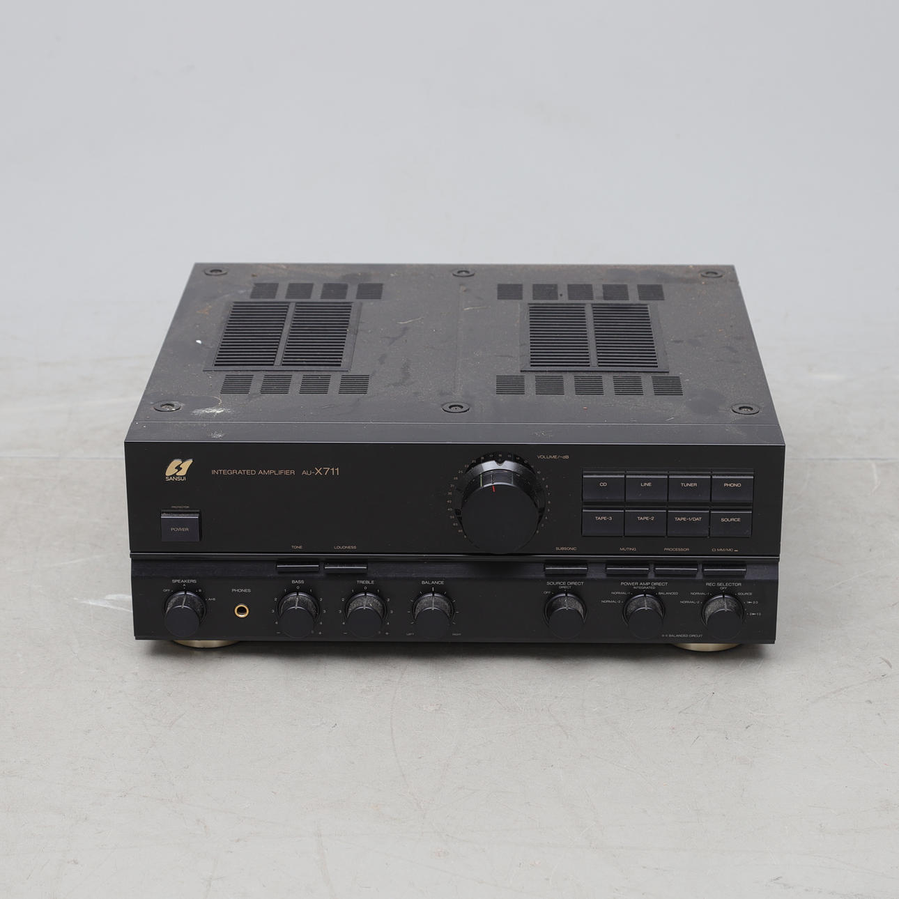 SANSUI, amplifier, model “AU-X711".