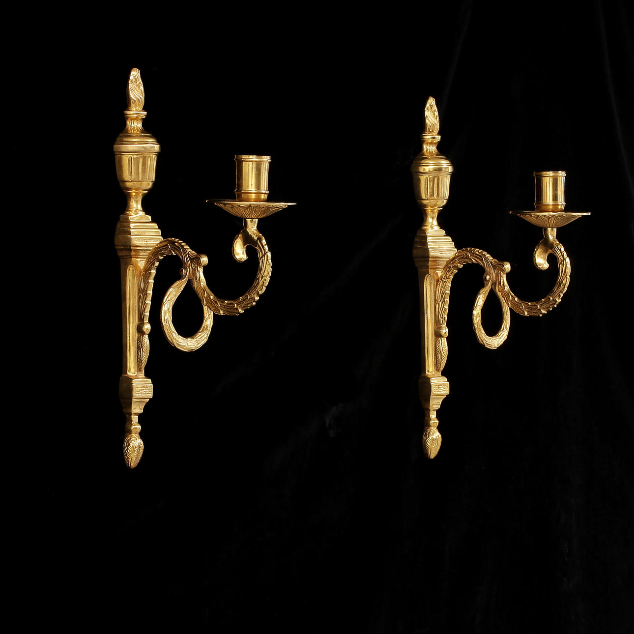 VÄGGLAMPETTER, 1 par "Törne", IKEA:s 1700-talssserie.