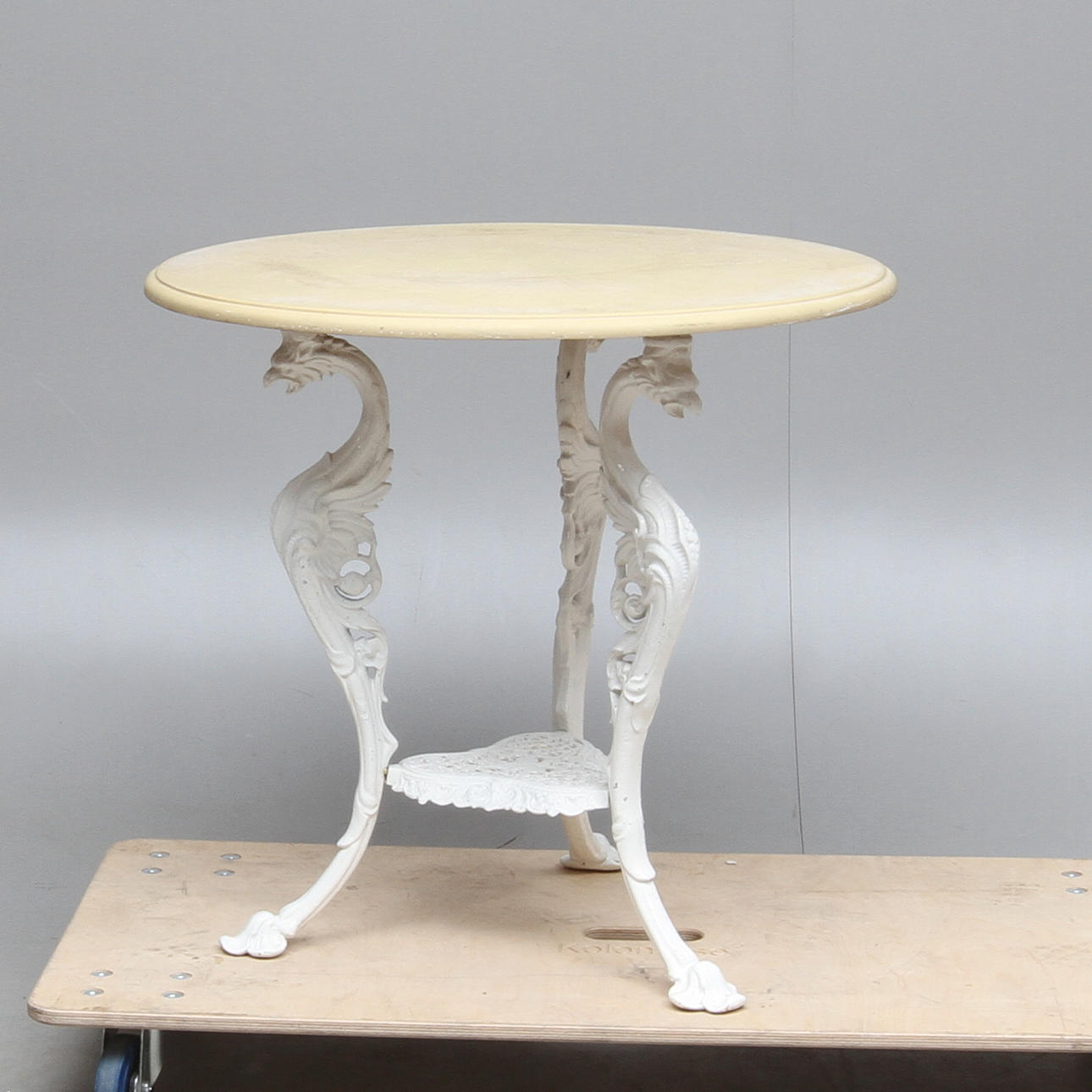 CAFÈBORD, 1900-talets andra hälft.