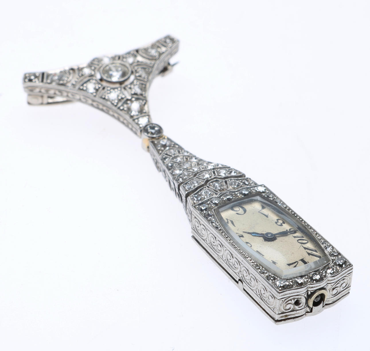 HÄNGSMYCKE, DAMUR, 98 diamanter, ca 2ctv, största diamanten ca 0,25ct, vitguld, 15g.