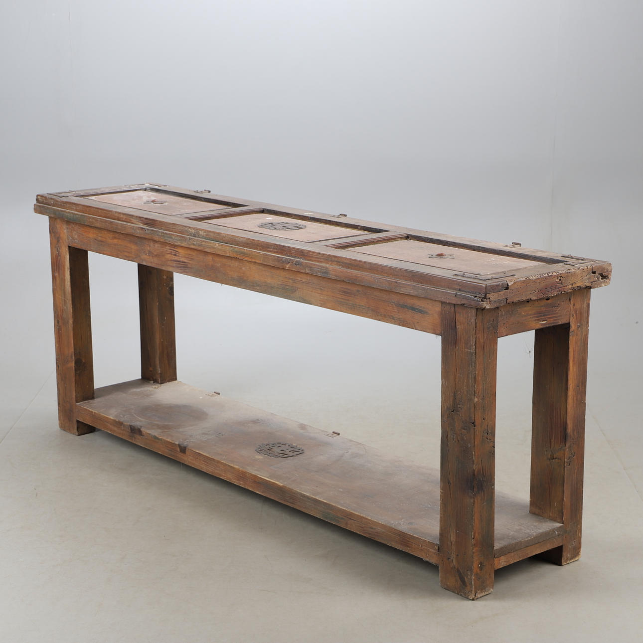 SIDOBORD, återvunnet trä, Asien.