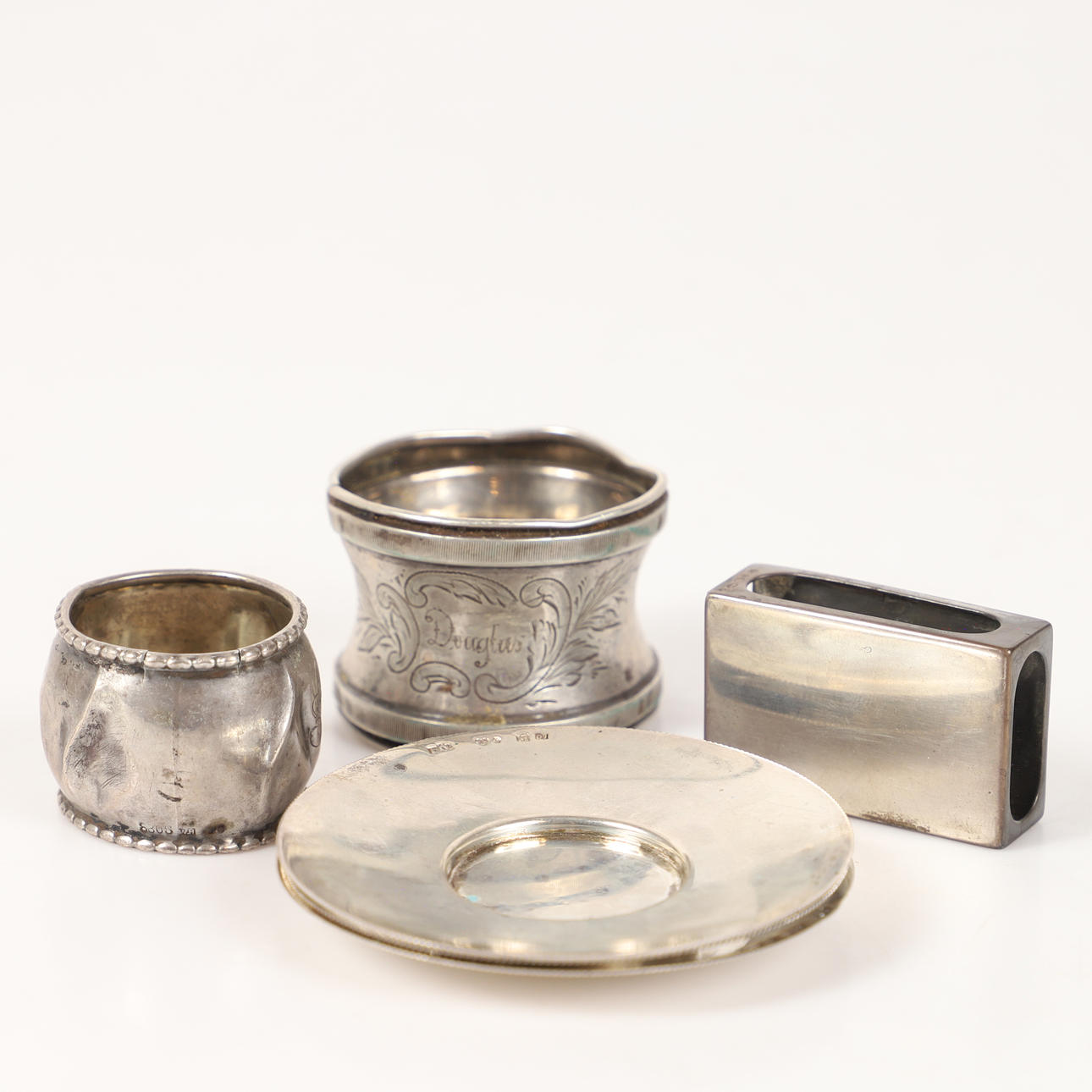 SERVIETTENRINGE, MINIATURGESCHIRR usw., 6 Stück, Silber.