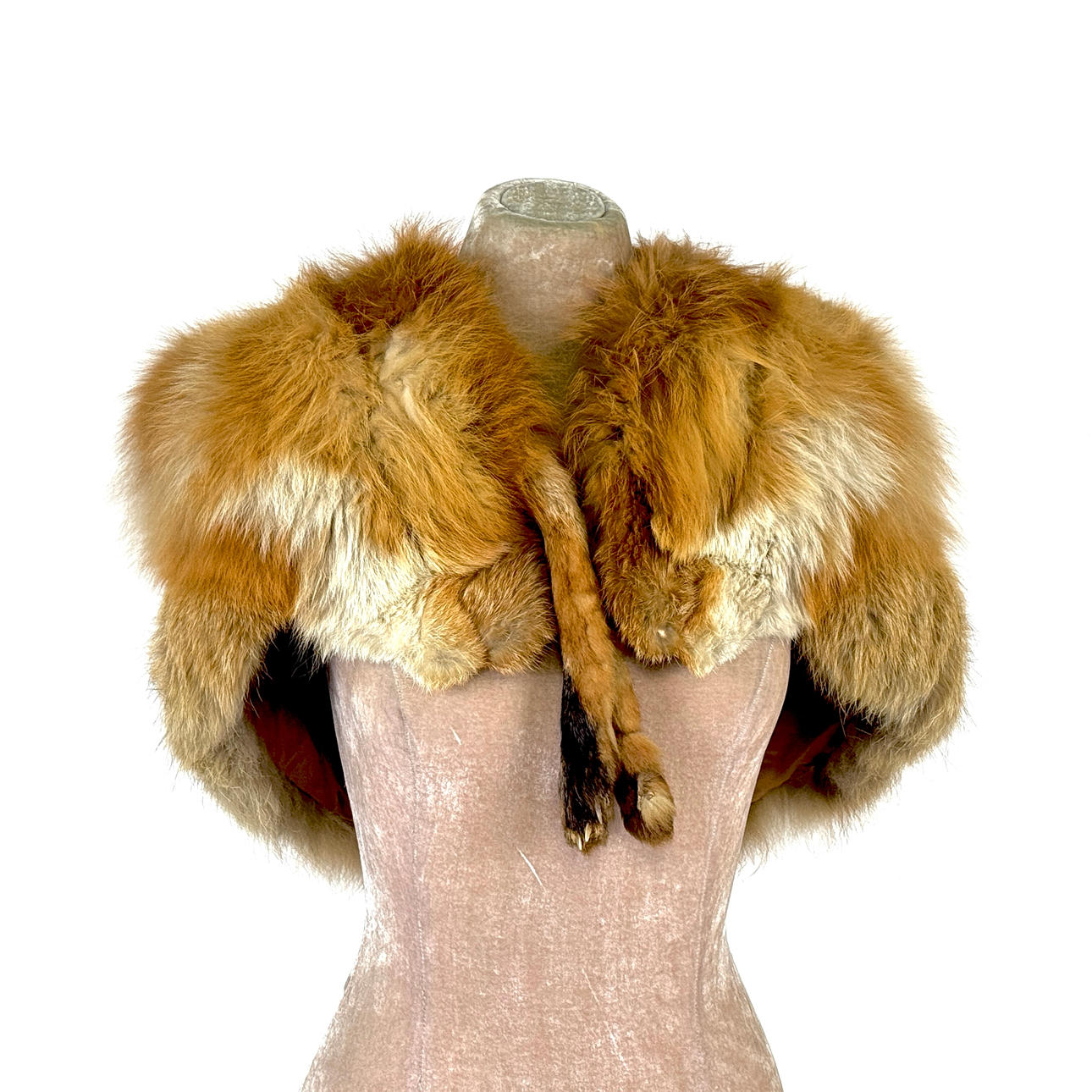 CAPA/CHAL VINTAGE DE PIEL DE ZORRO.