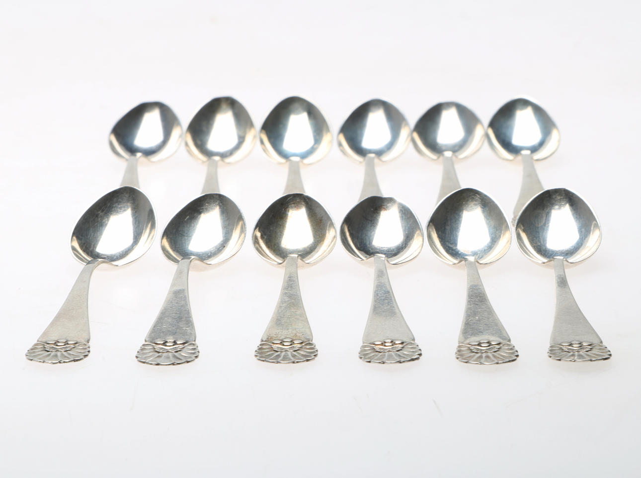 MOCKASKEDAR, silver, 12 st, "snäck", MGAB, 1940-1951.