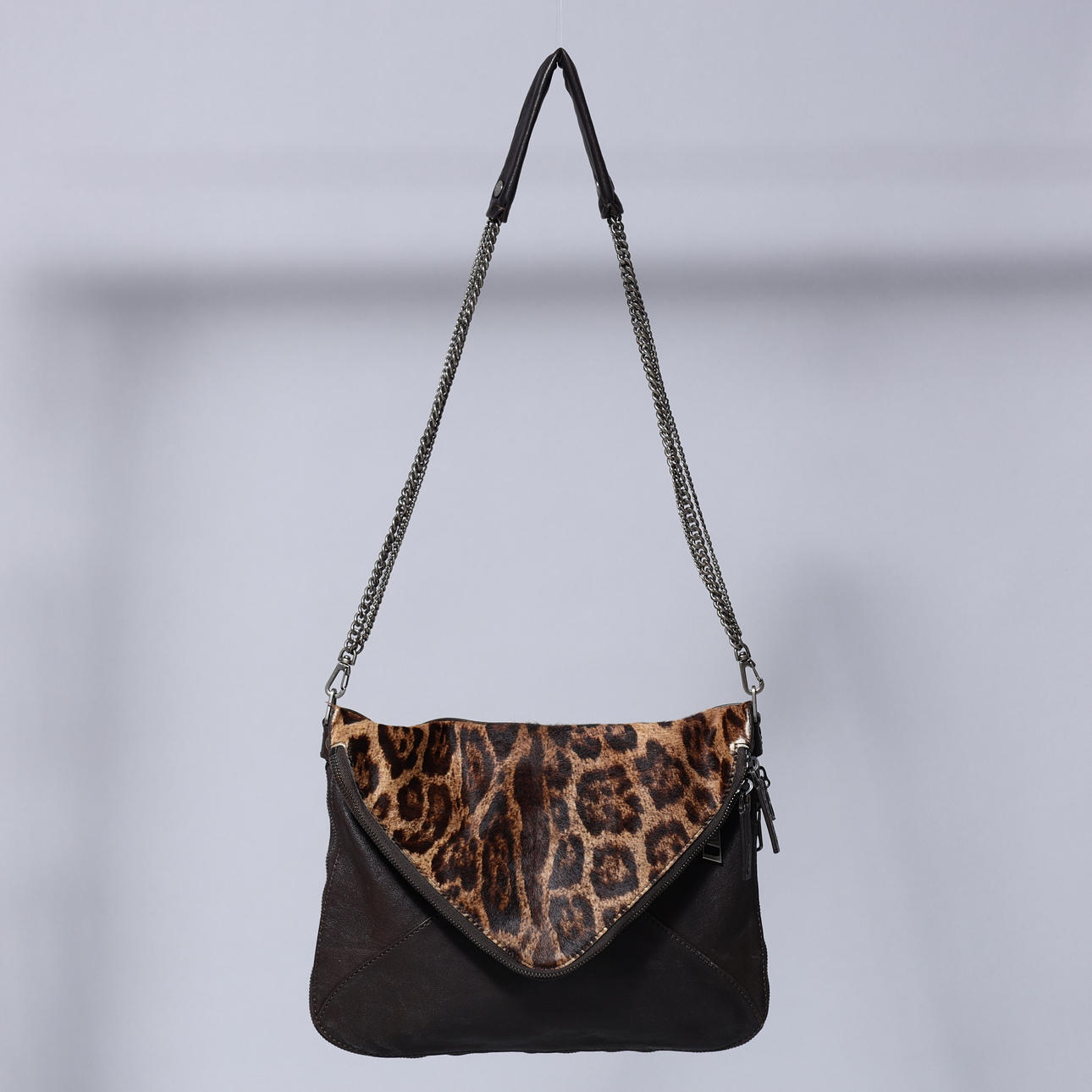 BOYY. Väska, ”Slash”, brunt och leopardtryck.