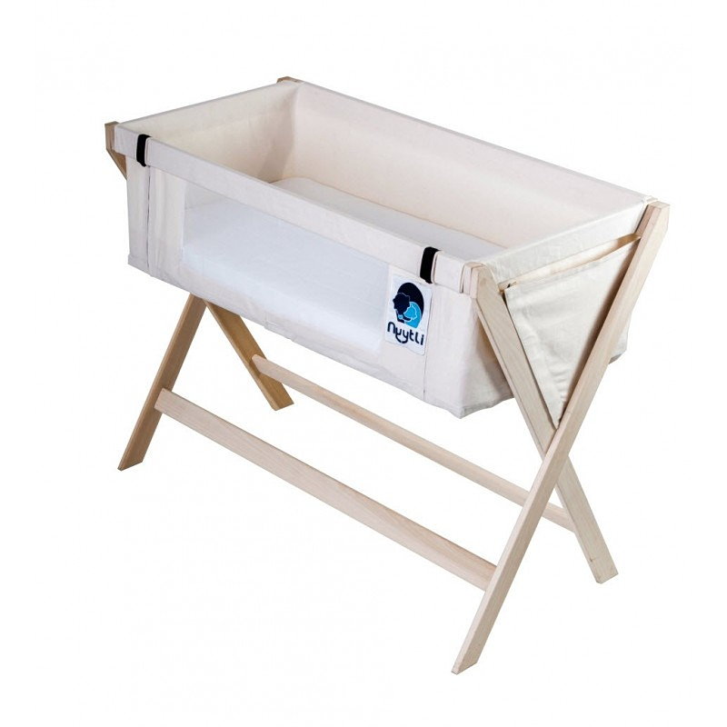 BARNSÄNG, "Nyytli Uno bed" Formgiven av Ulf Nygren.