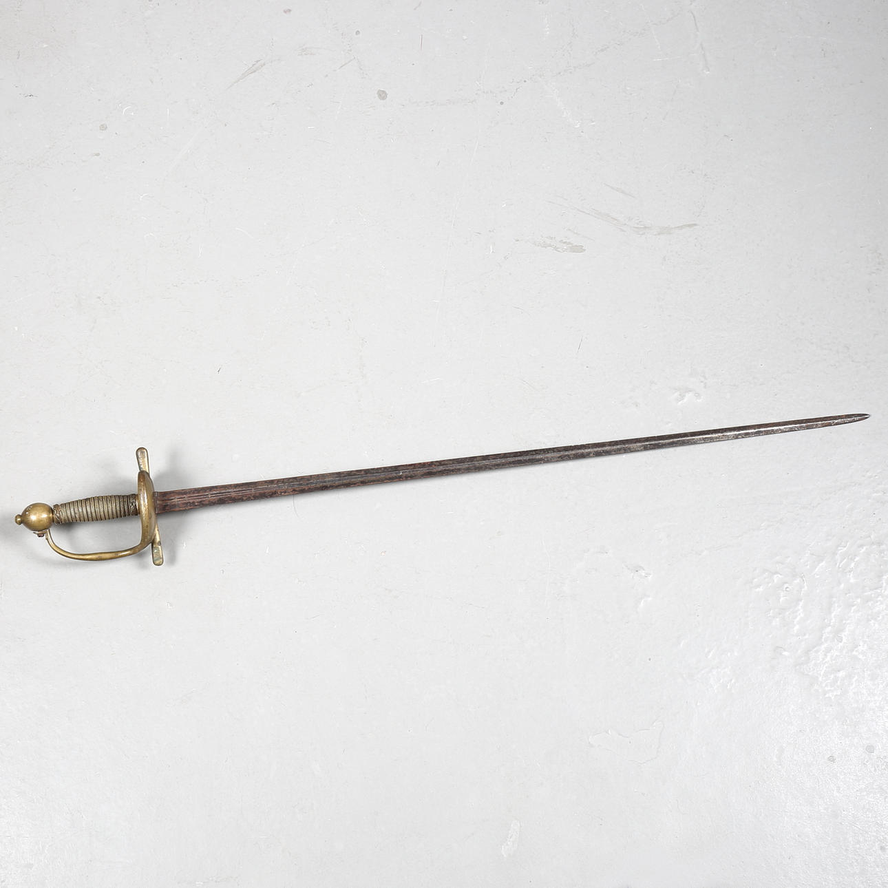 KAVALLERIOFFICERSVÄRJA, Karolinsk, 1700-talets början.