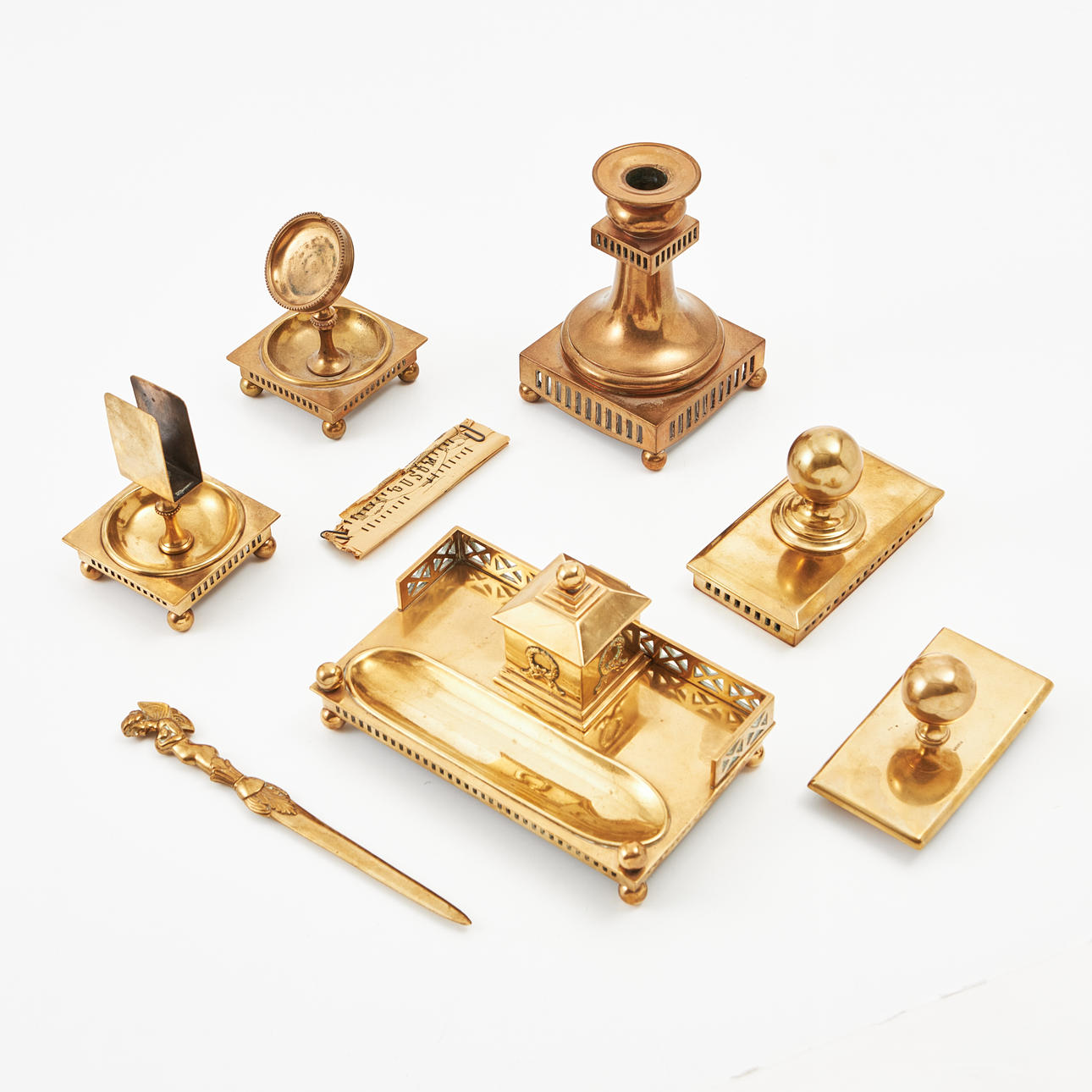 SCHREIBTISCHUTENSILIEN, Messing, 7 Stück, Gusum.