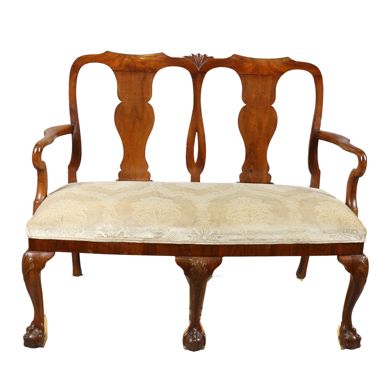 A QUEEN ANNE STYLE WALNUT DOUBLE CHAIR BACK SETTEE.