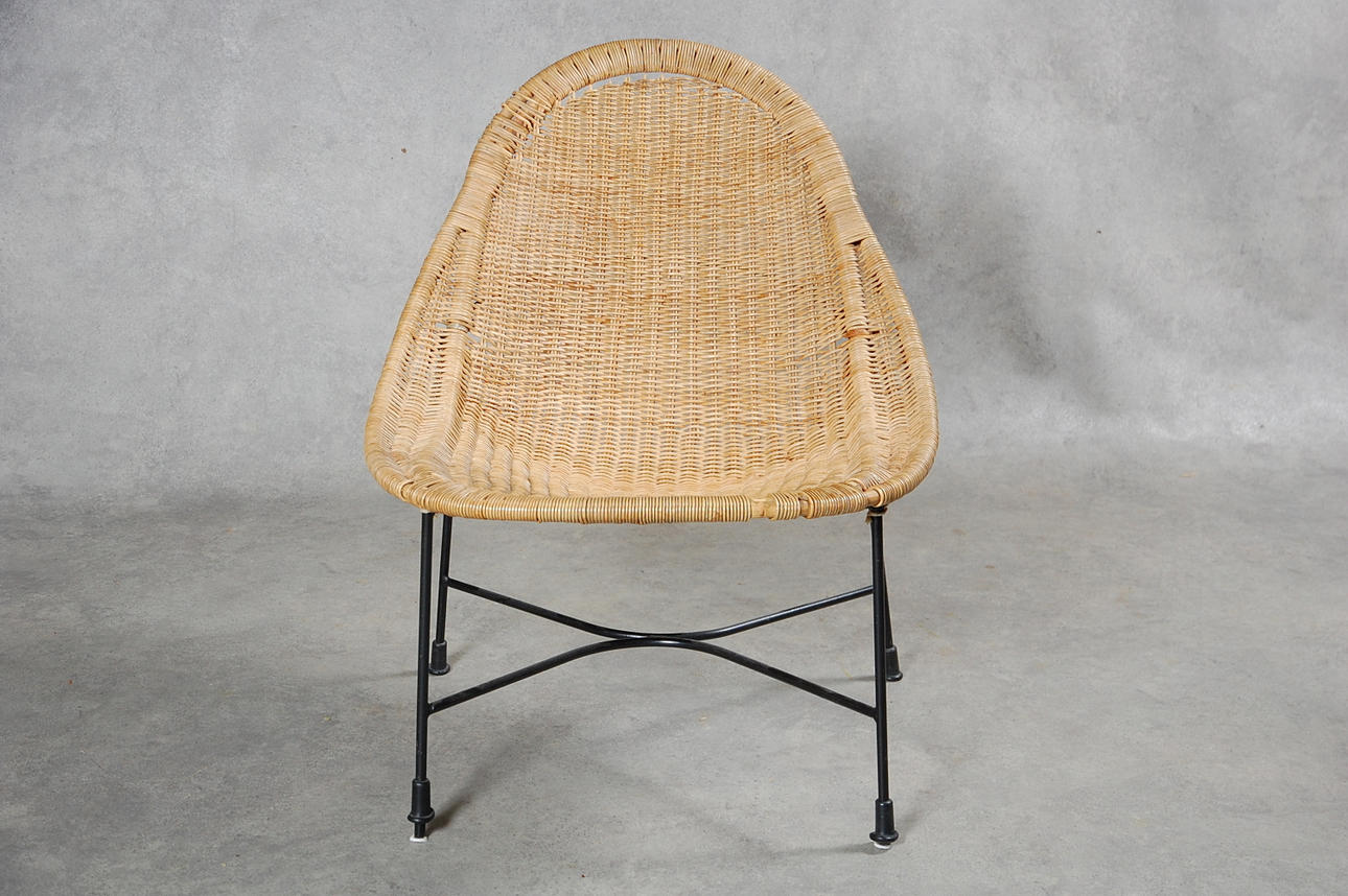 KERSTIN HÖRLIN-HOLMQVIST. korgstol, " Kraal ".