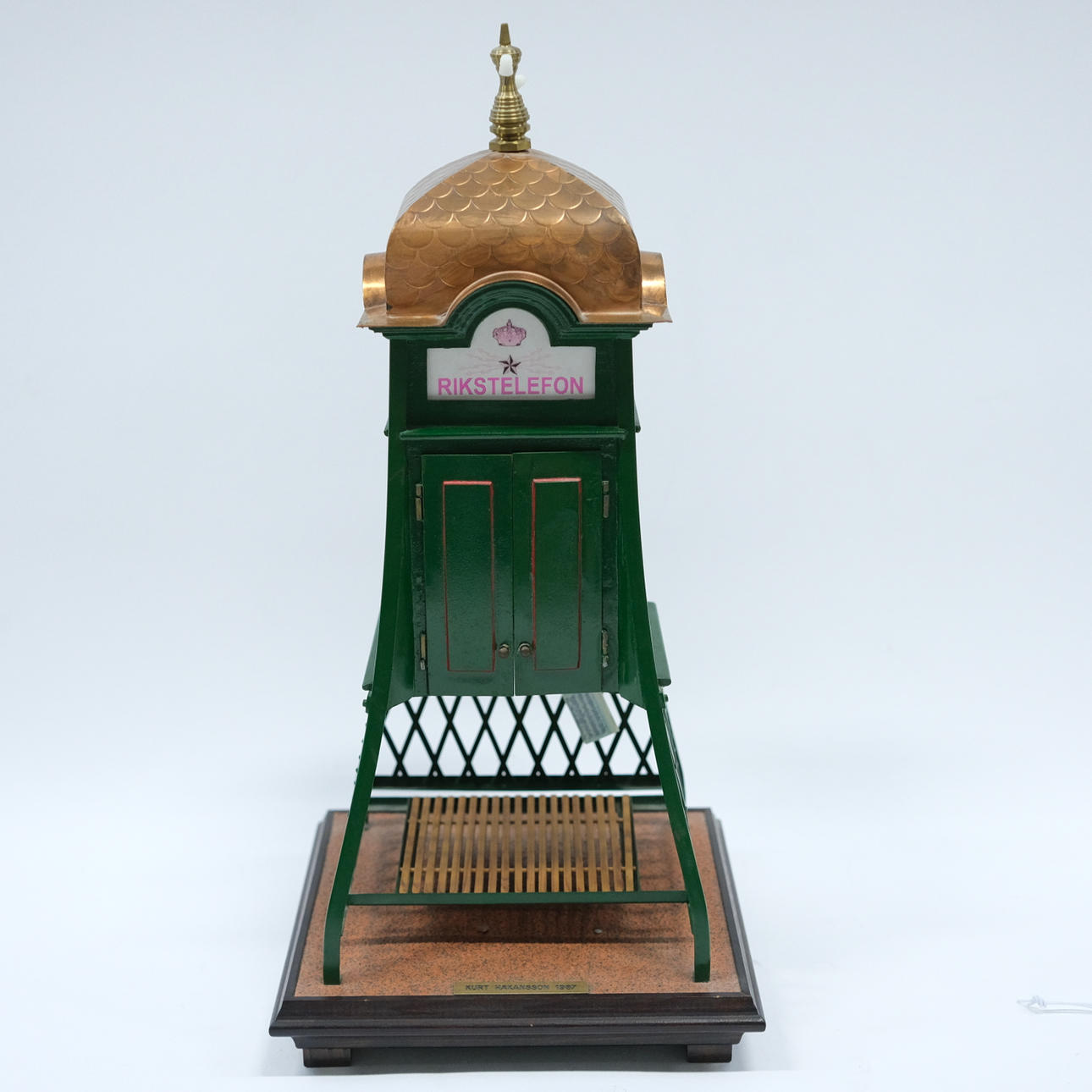 NATIONALER TELEFONKIOSK, MINIATUR.