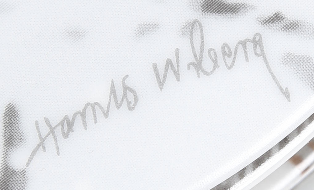 HARALD WIBERG. Samlartallrikar, 9 st, porslin, 