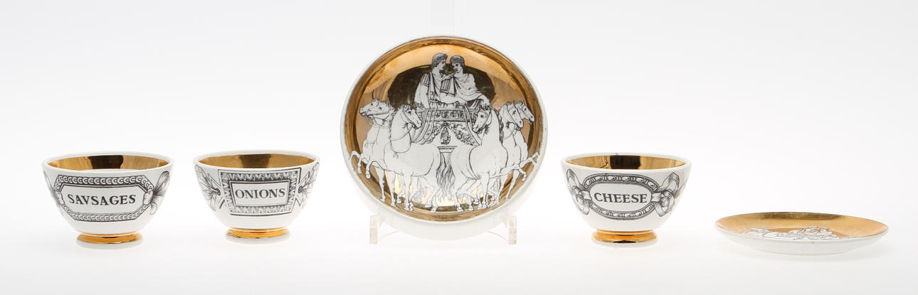 SKÅLAR, 3 st samt FAT, 2 st, porslin, Fornasetti.