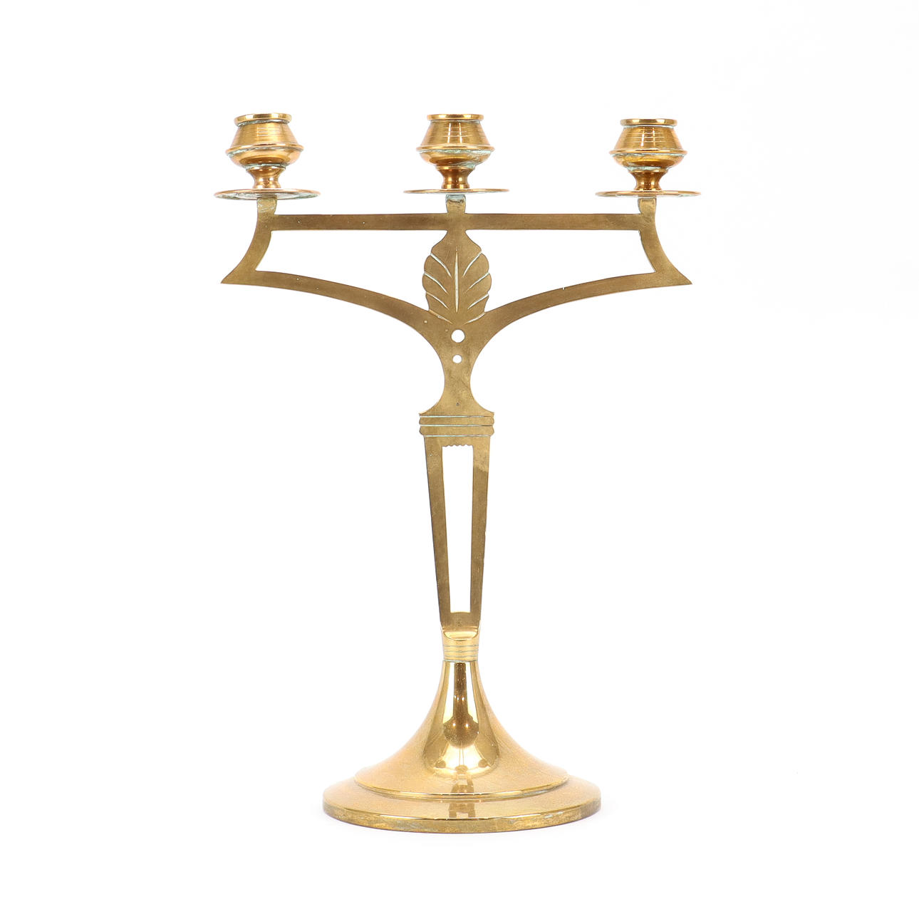 Kynttelikkö, mässing, jugend.