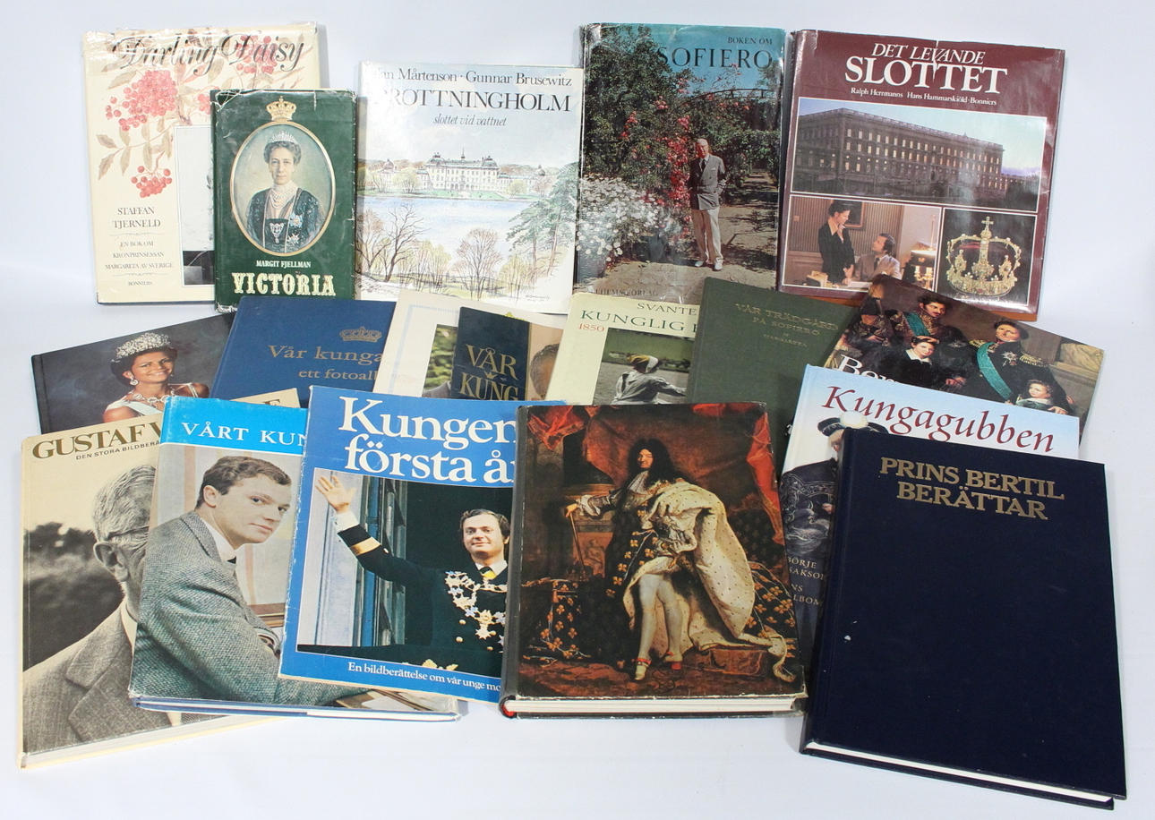 BOKSAMLING, svenska kungahus och kungligheter.