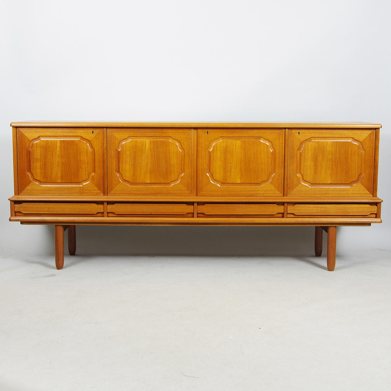 SIDEBOARD, teak, 1960/1970-tal.
