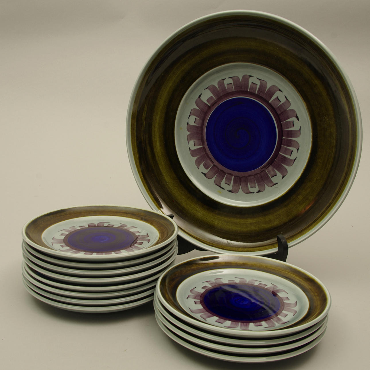 FRUKTSERVIS, 13 delar, "Iduna", Rörstrand, design Olle Alberius.